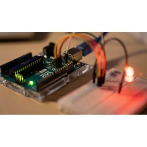 Arduino와 Robotics를 Tinkercad로 마스터하십시오! (2025) 2024-11