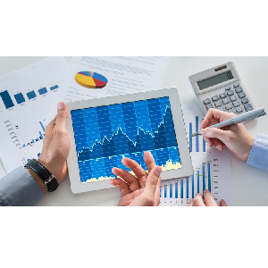 Udemy — Financial Modeling in Excel – DCF Valuation Model of Apple 2023-4