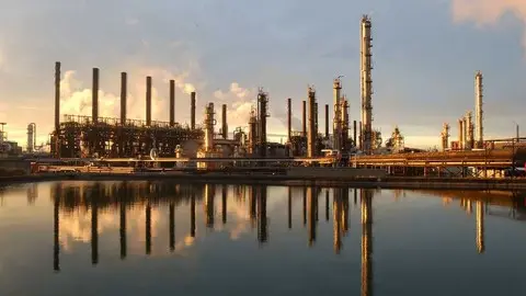 The steam cracking process - Petrochemicals / Oil and gas