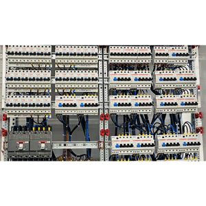 Mastering EPLAN 2: Course on Electrical Engineering Design 2025-10